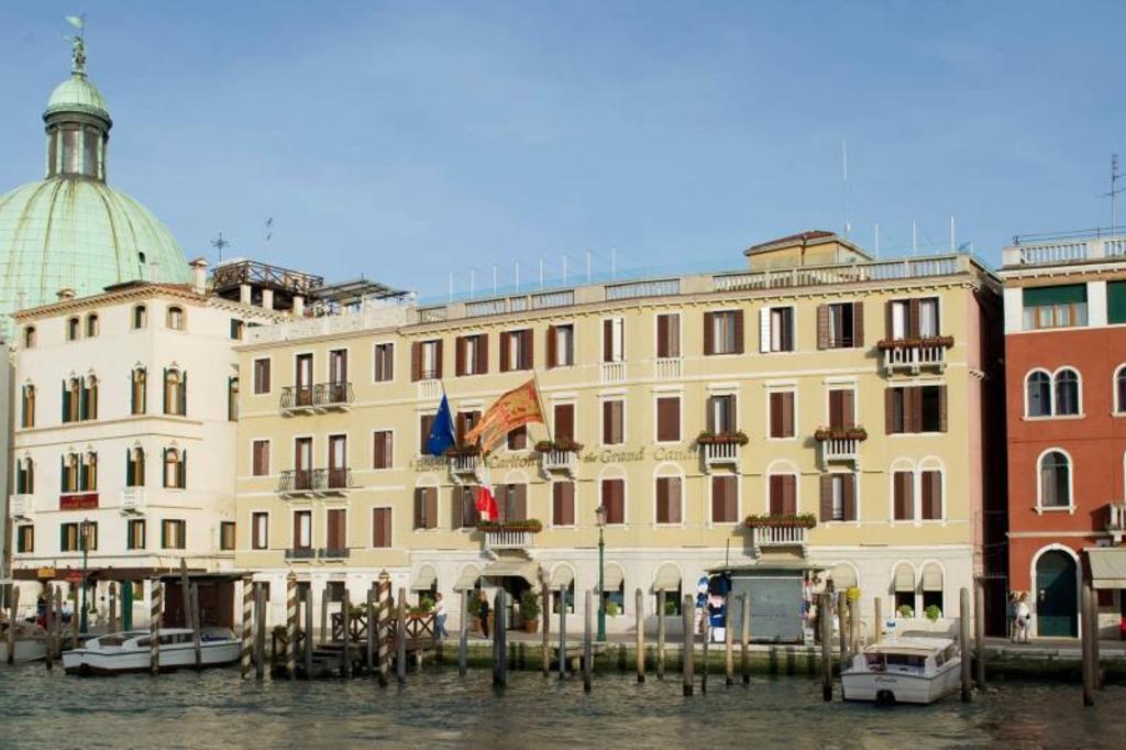 hotel carlton on the grand canal reviews