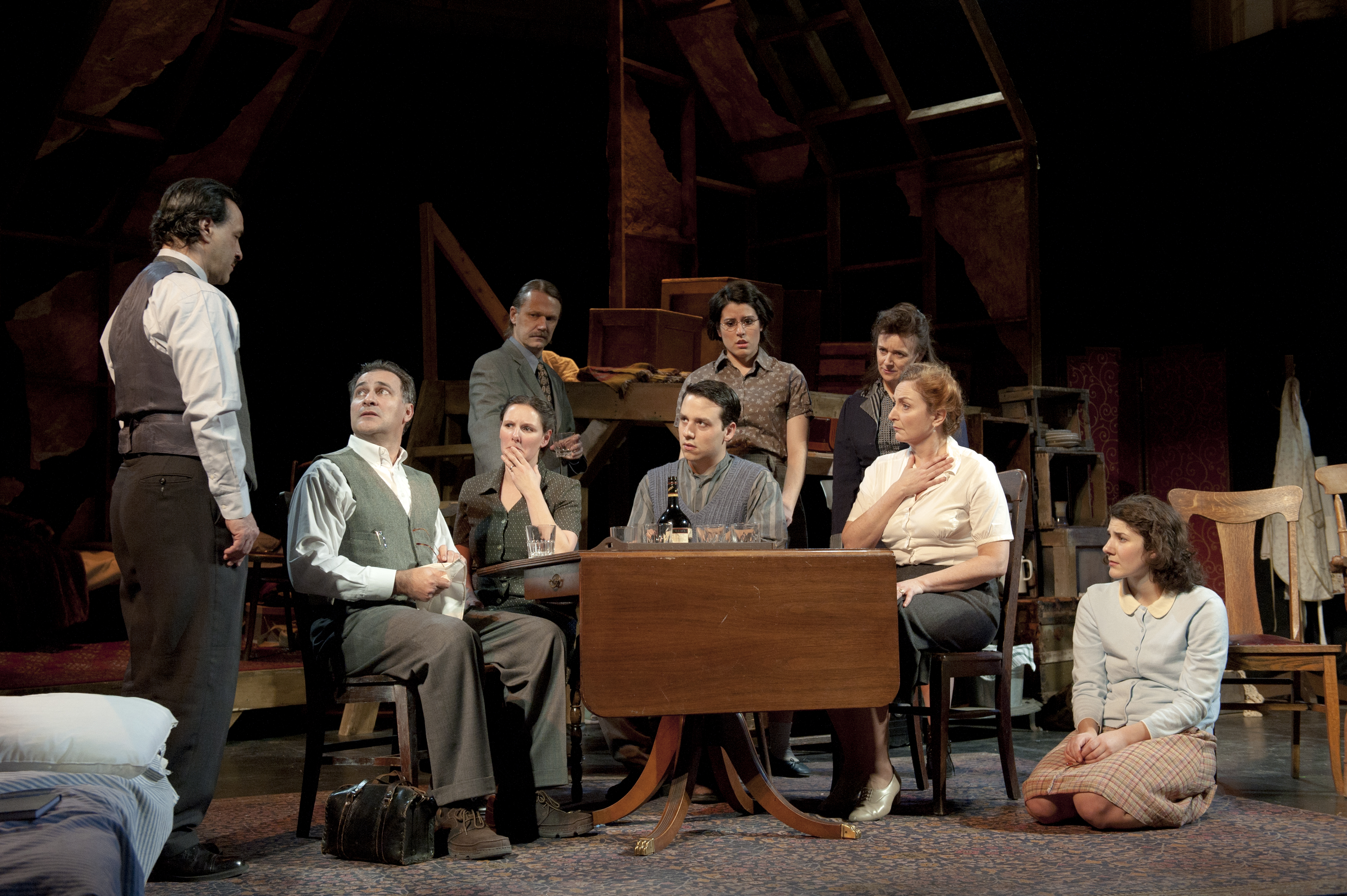 the diary of anne frank play review