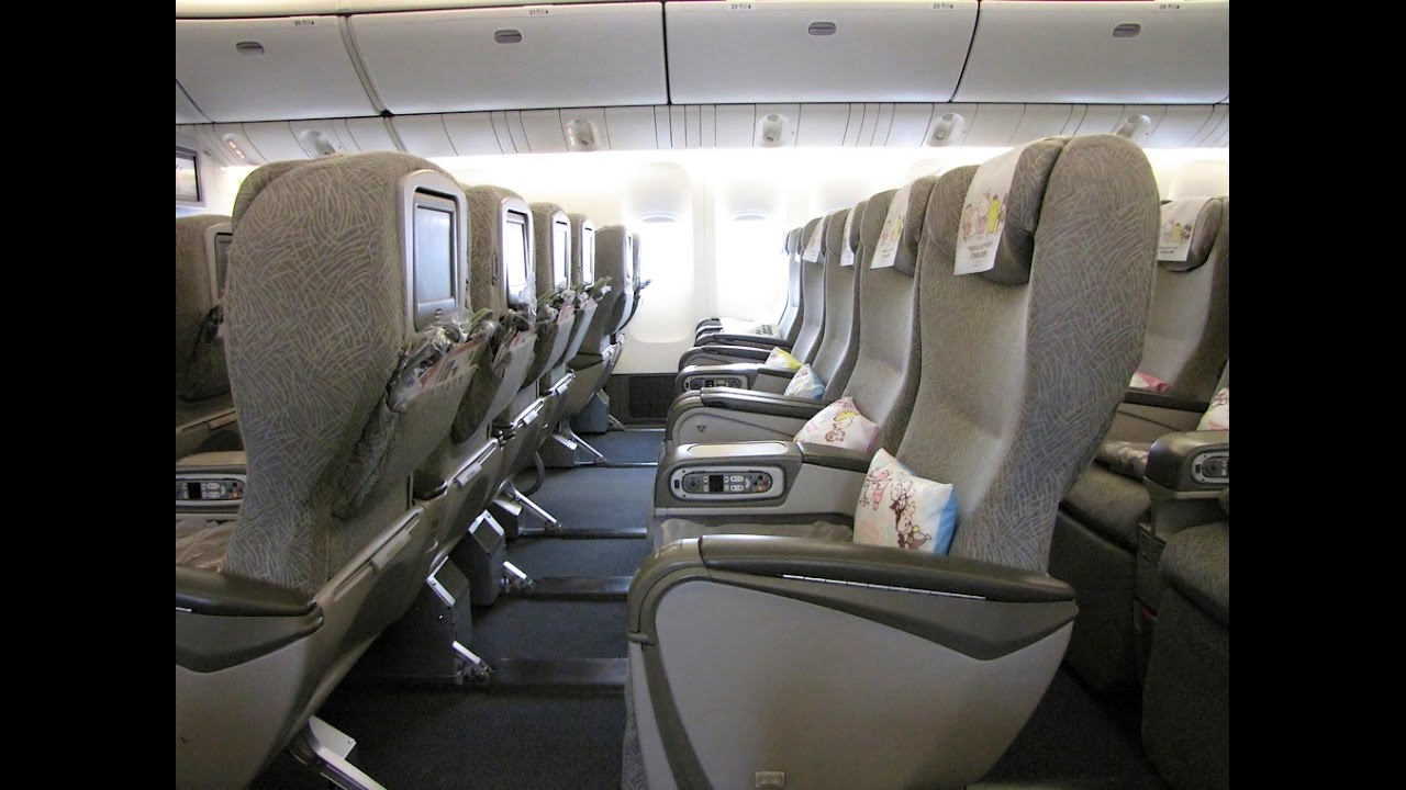 eva air 777 300er business class review
